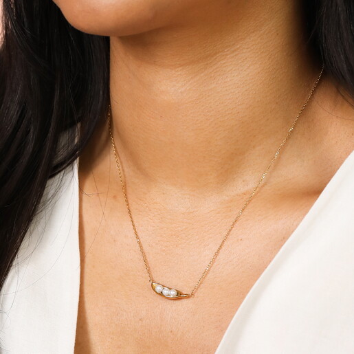 Stainless Steel Peas in a Pod Necklace in Gold