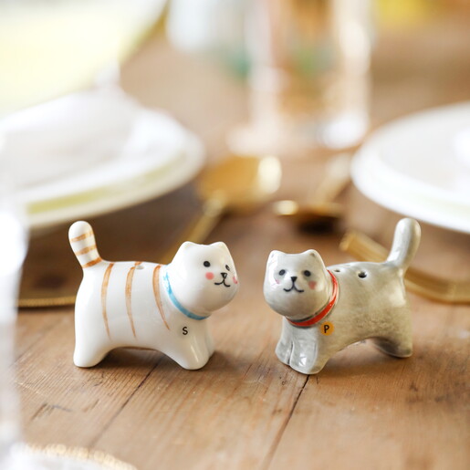 Ceramic Cat Salt and Pepper Shakers