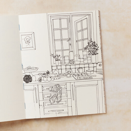 Chez Moi: A Collection of Beautiful Rooms Colouring Book