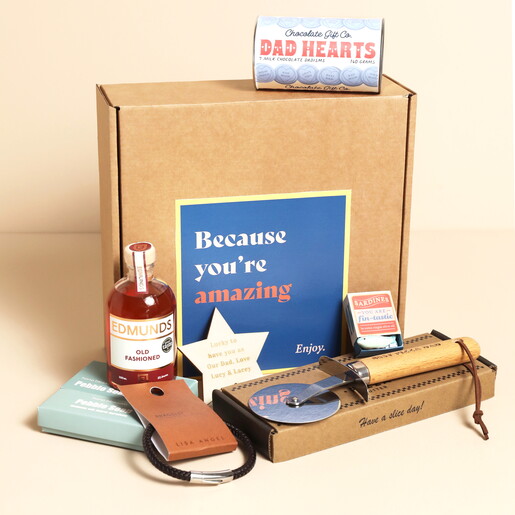 outside packaging of hamper