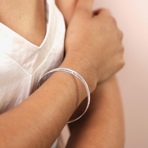 Model Wearing Personalised Hammered Finish Bangle