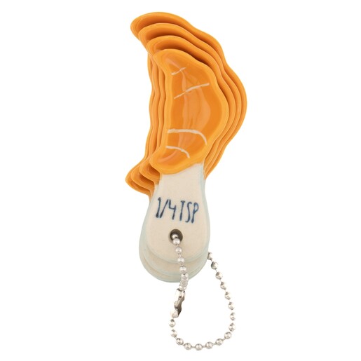 croissant measuring spoons