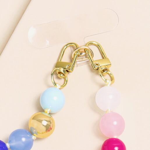 Close Up of Plastic T Bar to Fasten Phone Chain to Phone