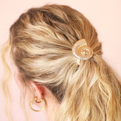 Shell Hair Tie in Gold