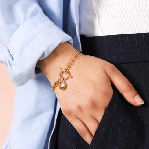 Stainless Steel T-Bar Heart Charm Bracelet in Gold