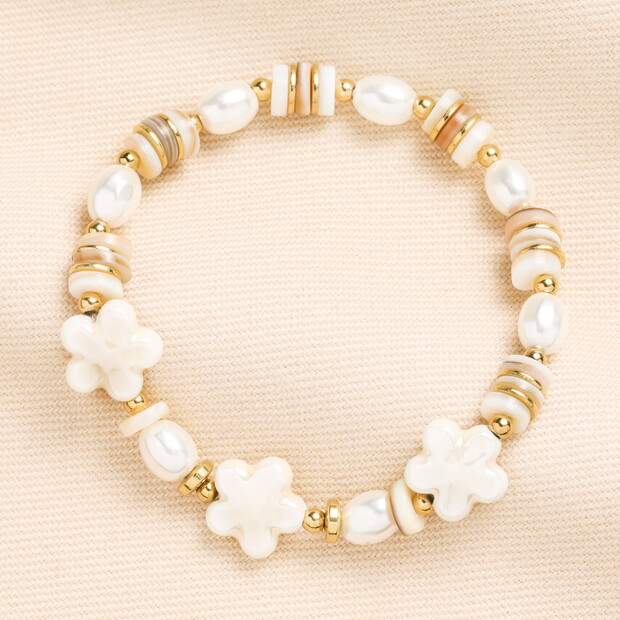 Stainless Steel White Flower Beaded Bracelet in Gold