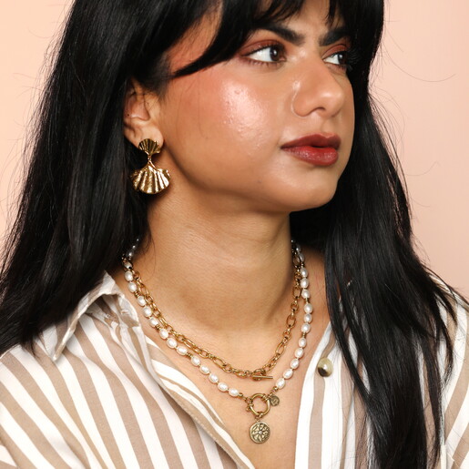 Stainless Steel Pearl Star Compass Pendant Necklace in Gold