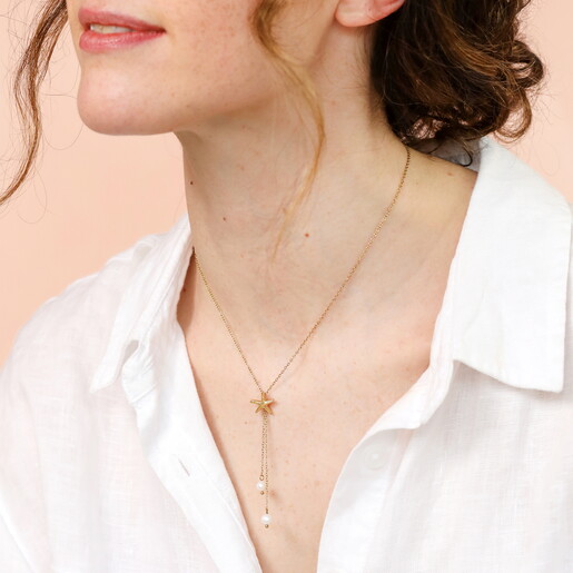 Stainless Steel Starfish and Pearl Pendant Necklace in Gold
