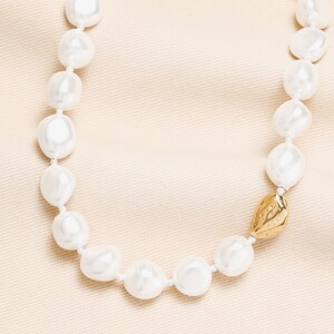 Stainless Steel Stone Charm Organic Pearl Necklace in Gold