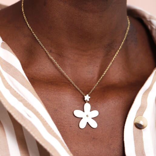 Stainless Steel White Enamel Flower Pendant Necklace in 