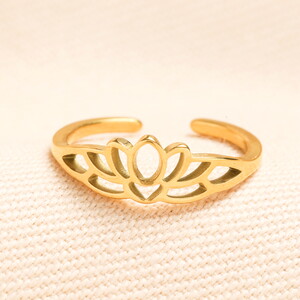 Stainless Steel Lotus Flower Toe Ring in Gold