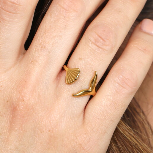 Stainless Steel Shell & Tail Adjustable Ring in Gold