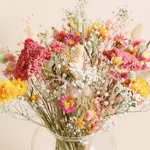 Luxury Sweet Sundaze Dried Flower Bouquet