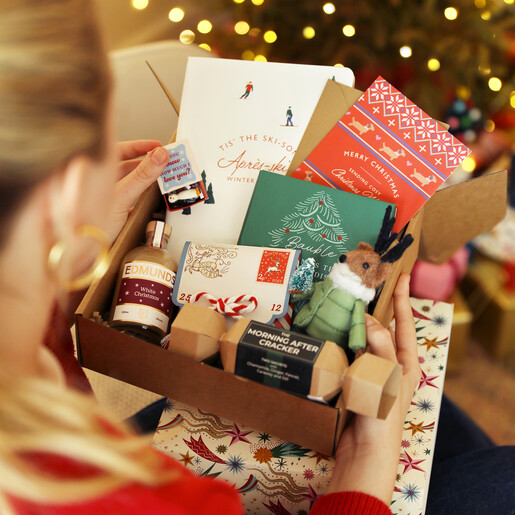 festive hamper for friend or loved ones