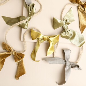 Multi Bright Velvet Bow Garland