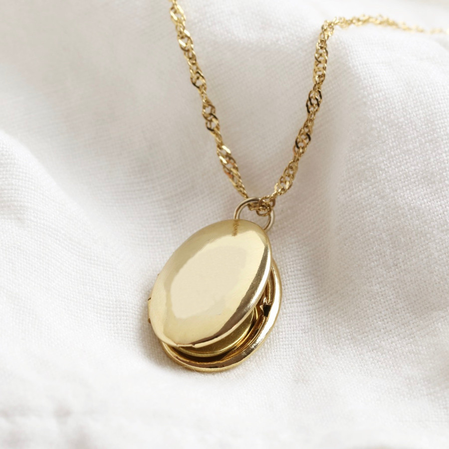 Oval Locket Necklace - Gold